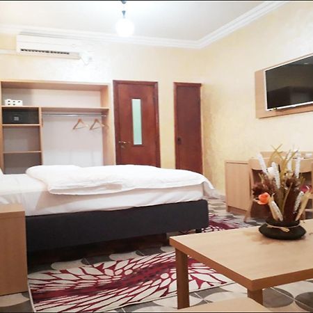 Takialt Hotel Adrar Bagian luar foto