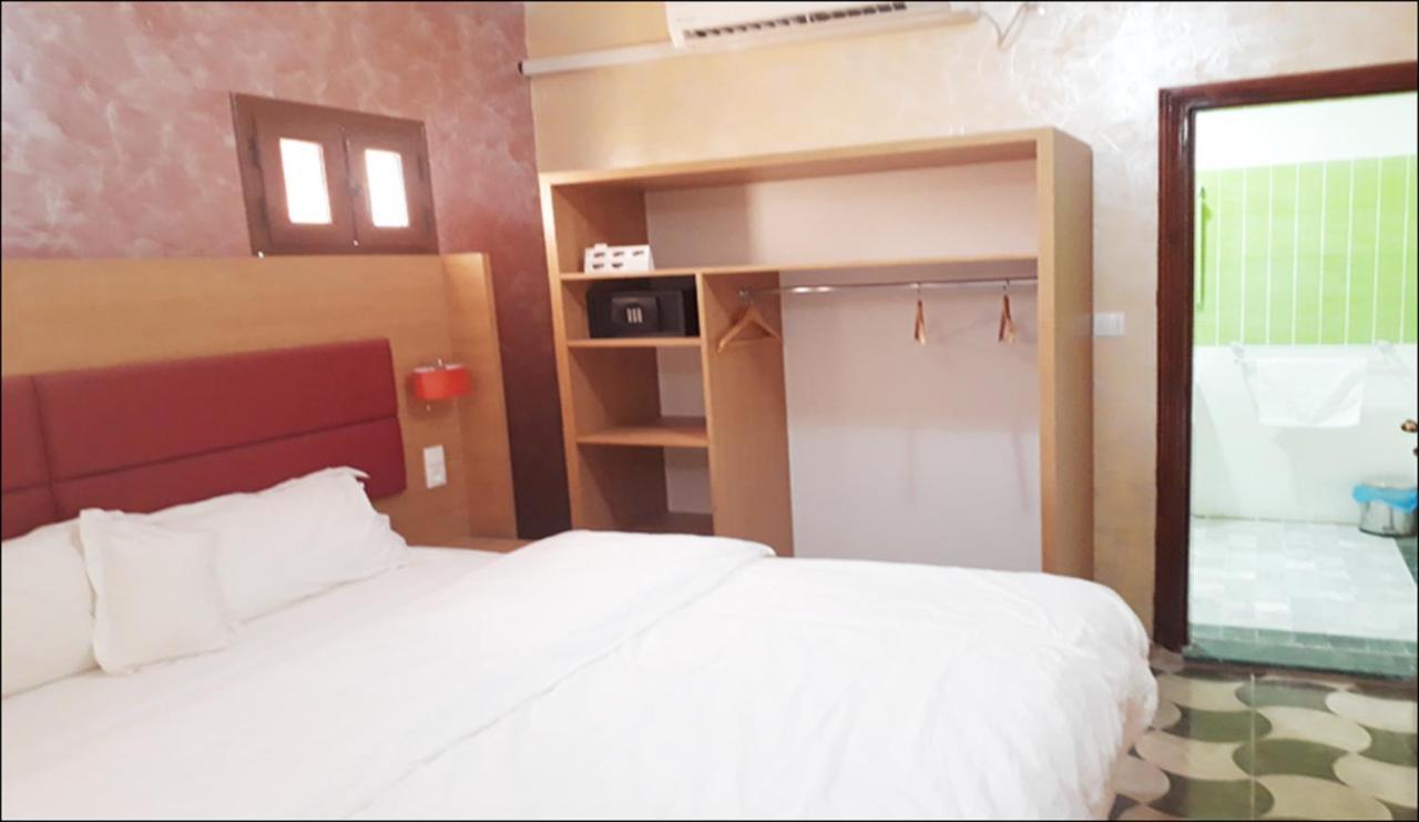 Takialt Hotel Adrar Bagian luar foto